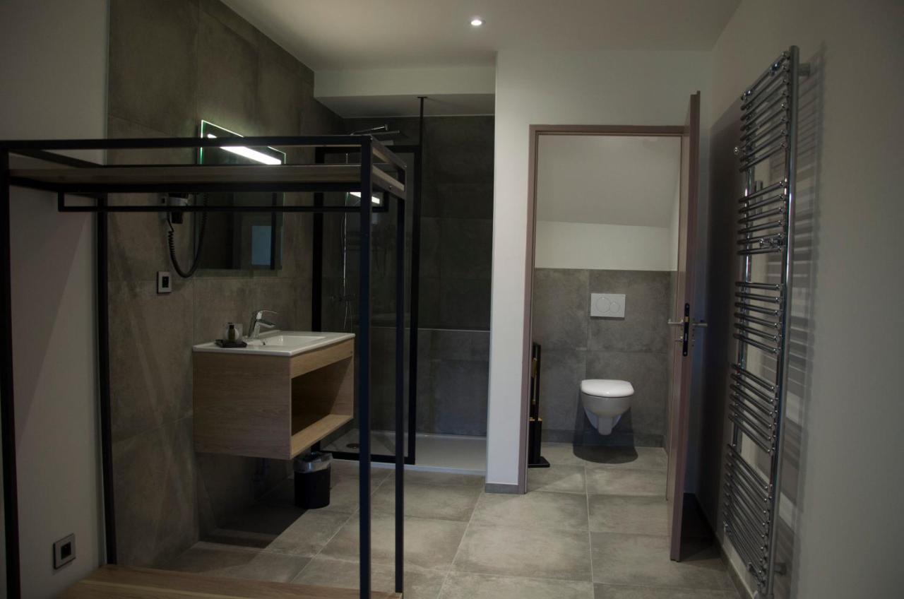 Aux Platanes Hotel Poligny  Luaran gambar